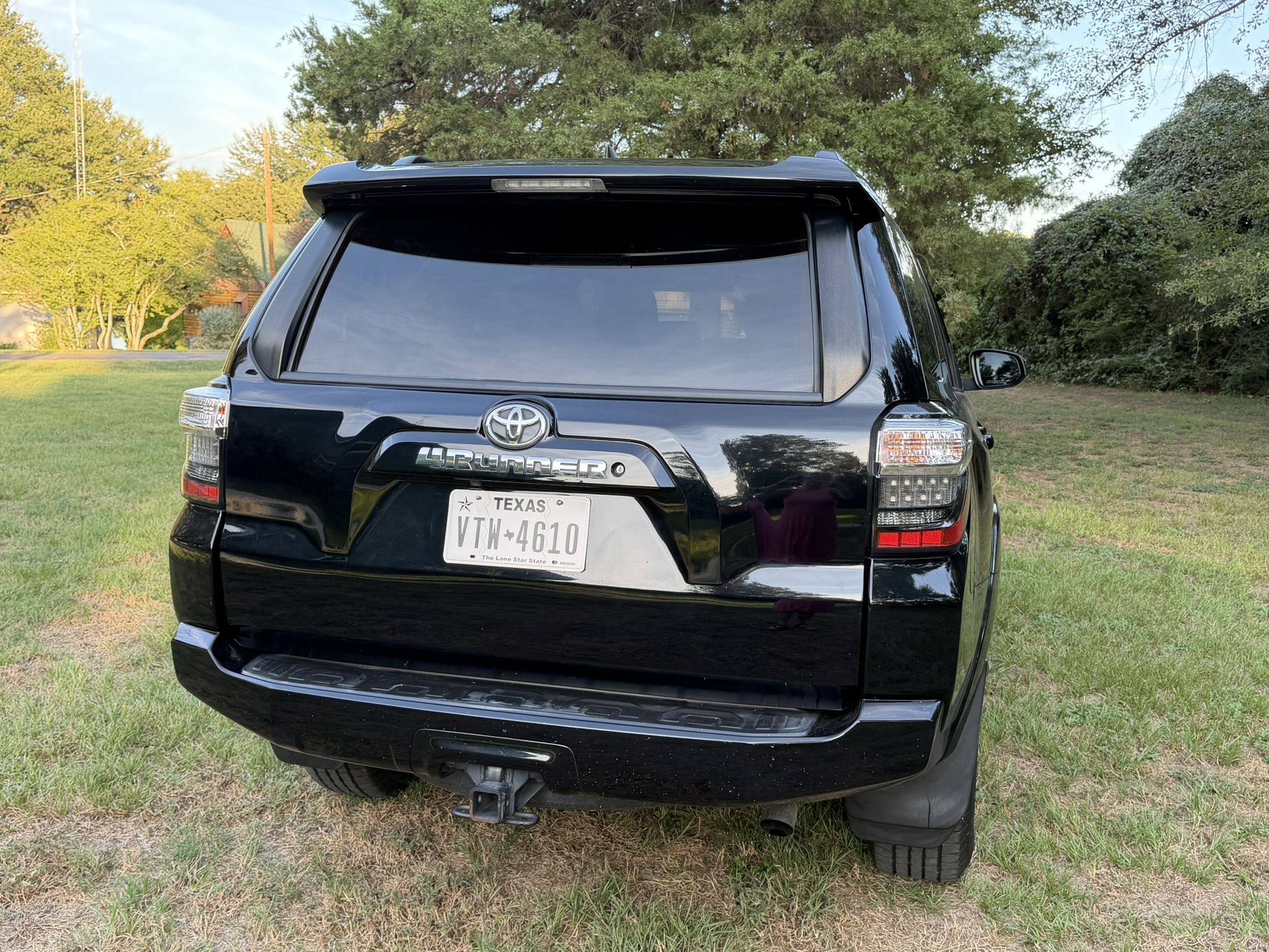 Used 2020 Toyota 4Runner SR5 RWD image 10