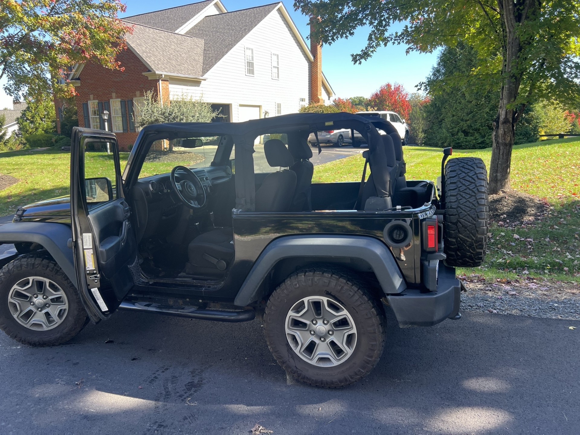 Used 2014 Jeep Wrangler Sport w/ Quick Order Package 24S AWD/4WD image 1