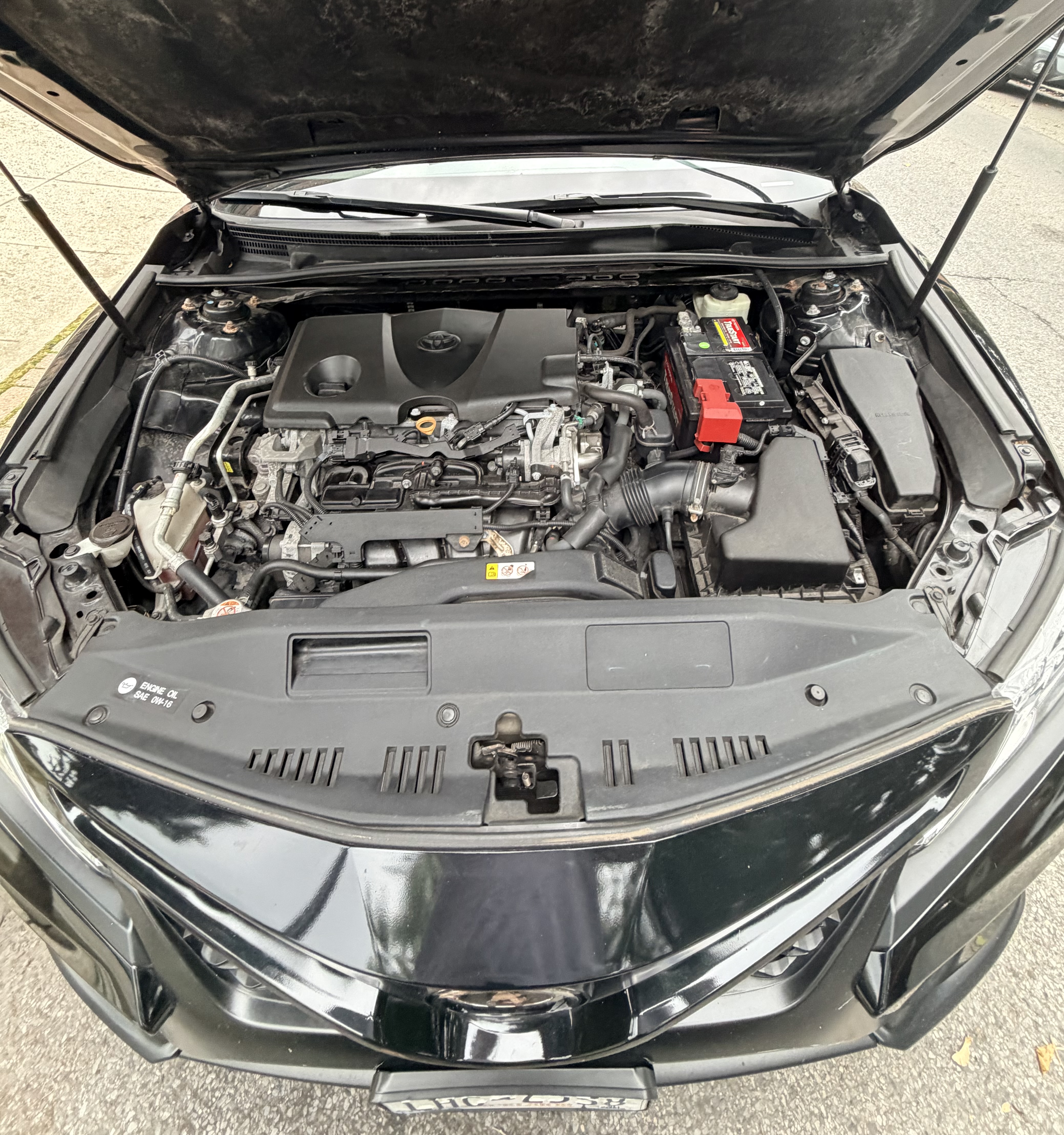 Used 2018 Toyota Camry SE FWD image 16