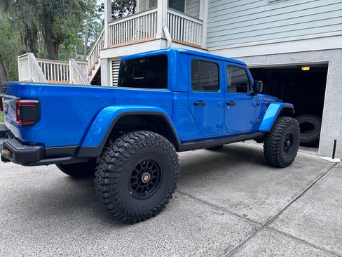 Used 2022 Jeep Gladiator Rubicon w/ LED Lighting Group image 9