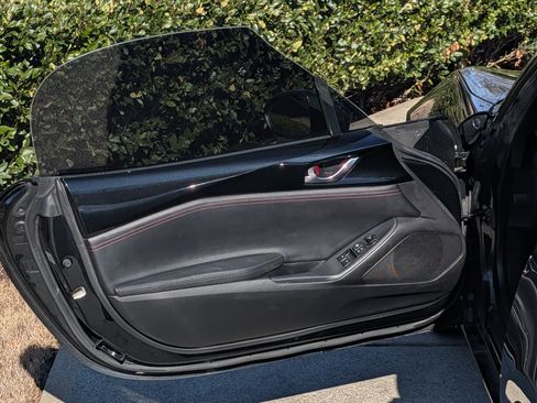 Used 2016 MAZDA MX-5 Miata Grand Touring image 4