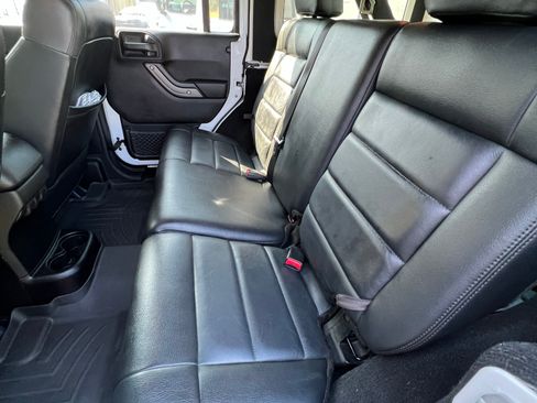 Used 2012 Jeep Wrangler Unlimited Sport w/ PWR Convenience Group image 11