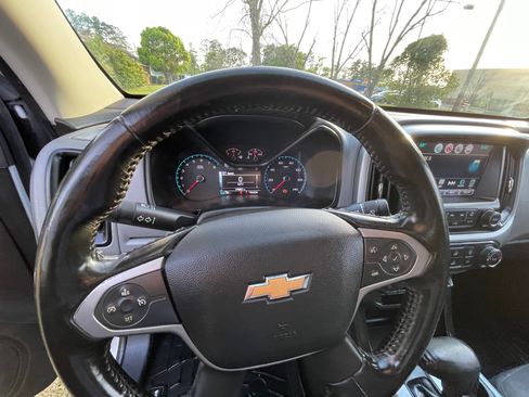 Used 2016 Chevrolet Colorado LT image 13