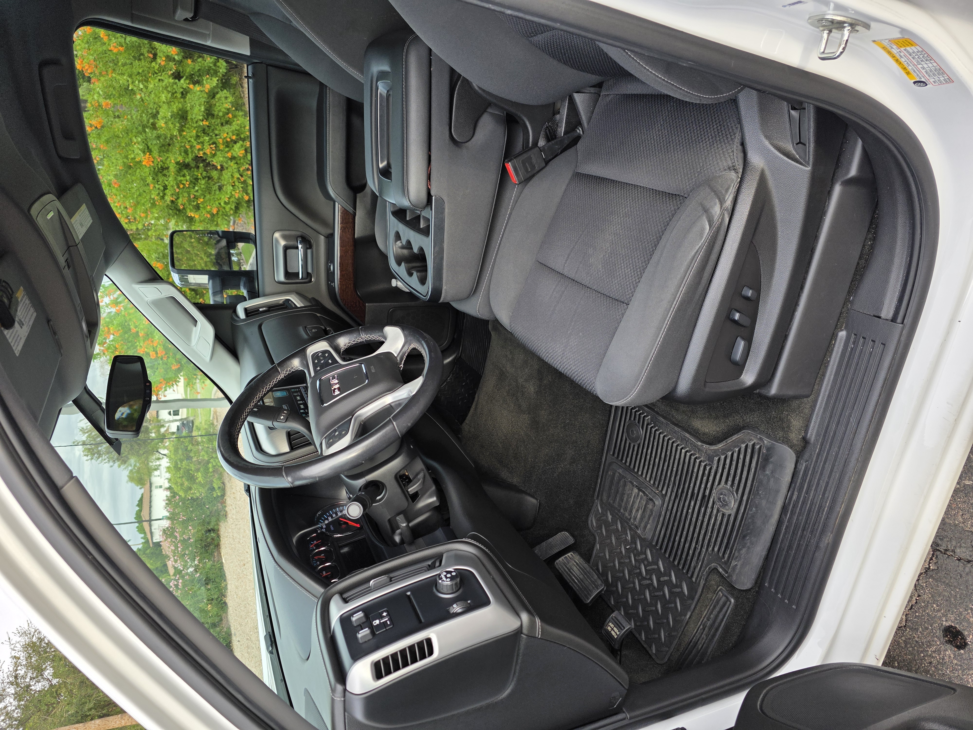 Used 2018 GMC Sierra 1500 SLE w/ SLE Value Package RWD image 11