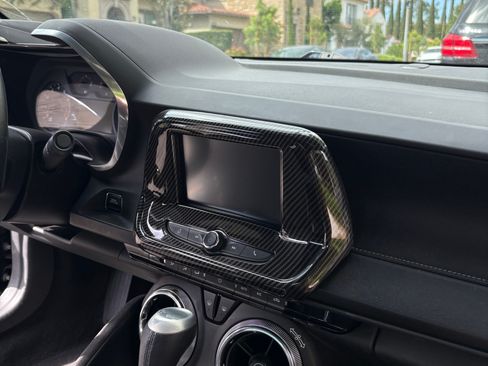Used 2016 Chevrolet Camaro LT RWD image 24