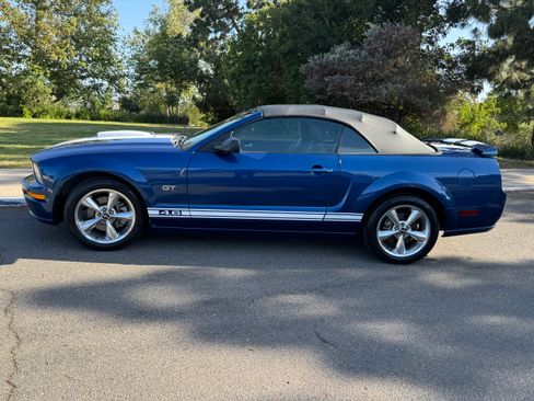 Used 2007 Ford Mustang GT RWD image 29