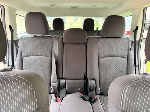 Used 2014 Dodge Journey American Value Package w/ Flexible Seating Group FWD image 19