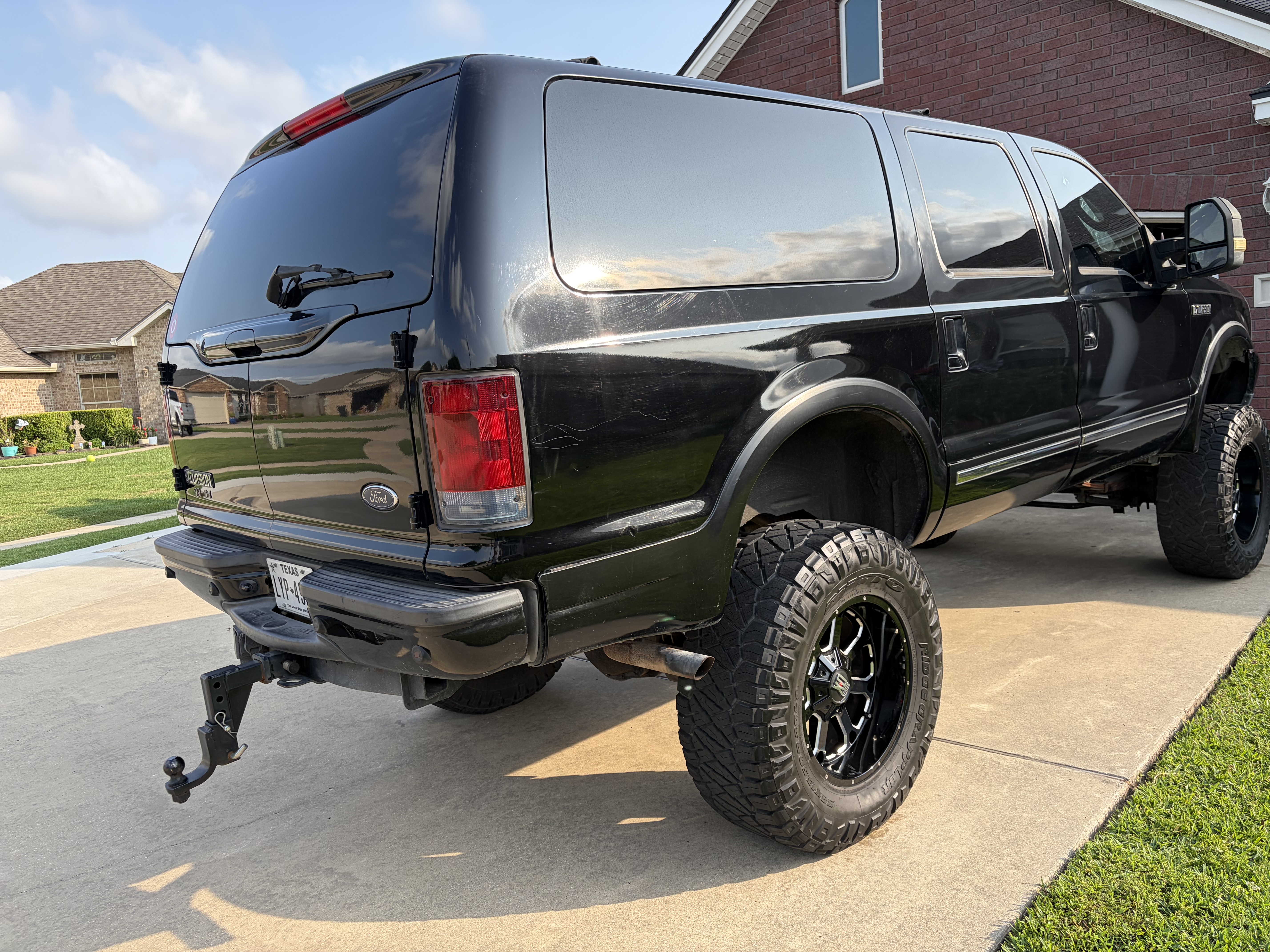 Used 2003 Ford Excursion Limited AWD/4WD image 6