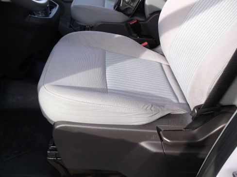 Used 2017 Ford Transit 250 148 Medium Roof image 6