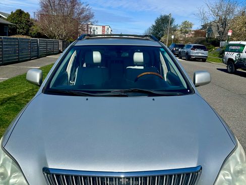 Used 2005 Lexus RX 330 AWD w/ Premium Plus Pkg image 5