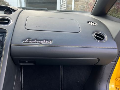 Used 2013 Lamborghini Gallardo LP 550-2 image 18