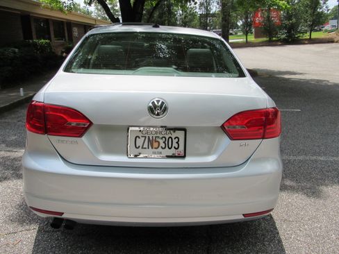 Used 2014 Volkswagen Jetta SE FWD image 8