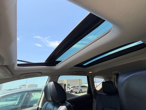 Used 2012 Nissan Murano SL w/ Navigation Pkg FWD image 11