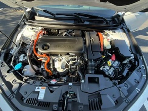 Used 2024 Honda Accord Sport image 21
