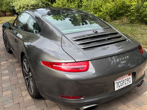 Used 2014 Porsche 911 Carrera image 2
