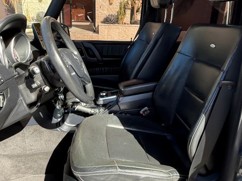 Used 2017 Mercedes-Benz G 63 AMG 4MATIC image 10