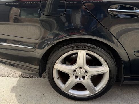 Used 2009 Mercedes-Benz E 350 Sedan image 8