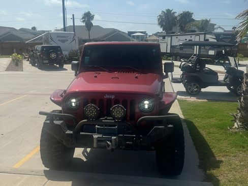 Used 2012 Jeep Wrangler Unlimited Sport AWD/4WD image 4