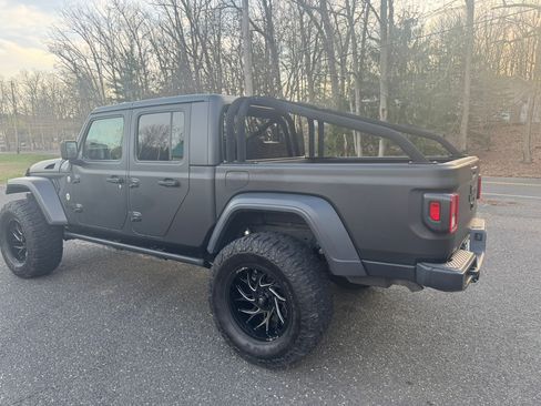 Used 2020 Jeep Gladiator Sport w/ Quick Order Package 24S AWD/4WD image 5
