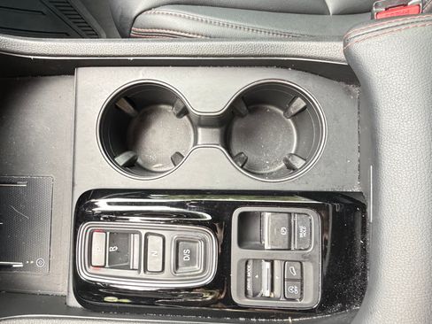 Used 2024 Honda Pilot TrailSport image 20
