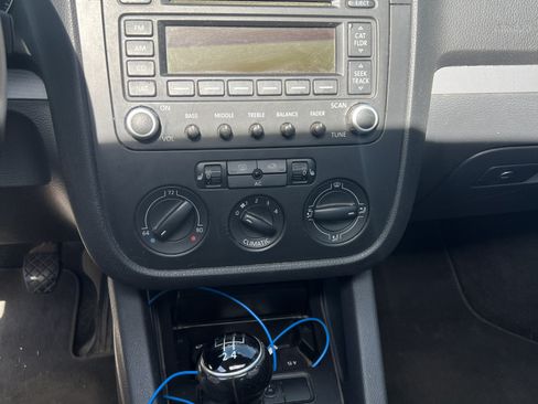 Used 2006 Volkswagen Jetta TDI image 9