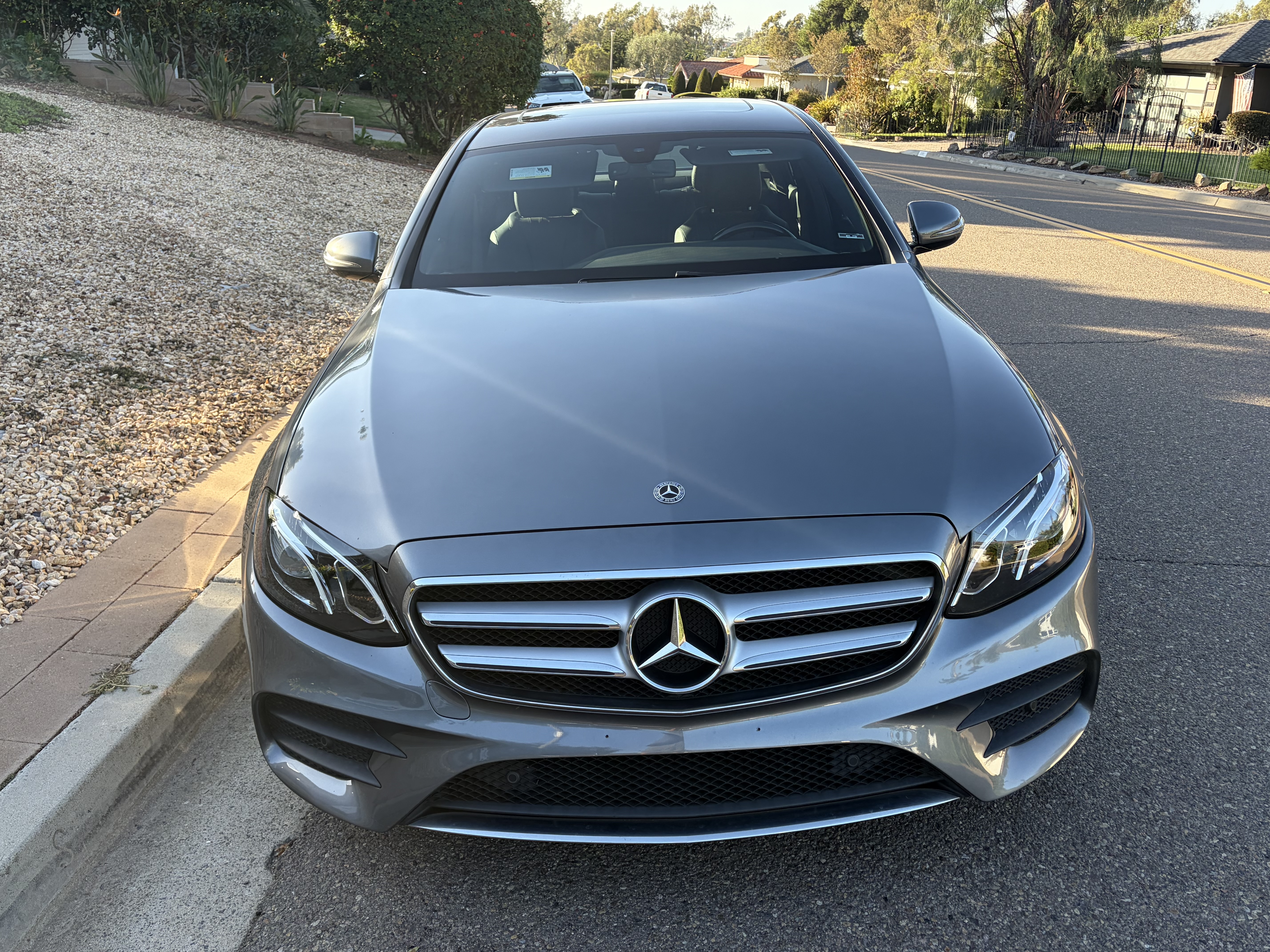 Used 2017 Mercedes-Benz E 300 image 4