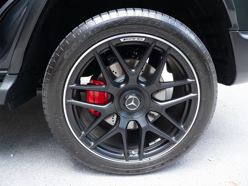 Used 2025 Mercedes-Benz G 63 AMG 4MATIC image 11