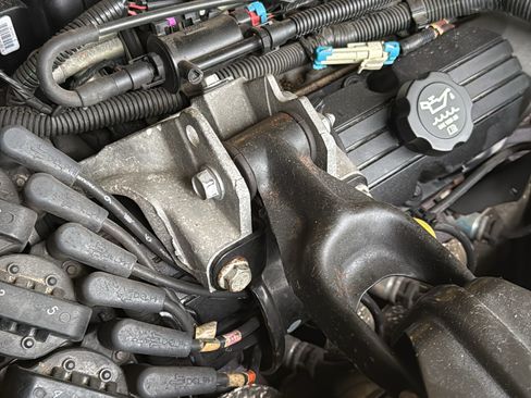 Used 2002 Chevrolet Monte Carlo SS w/ Pace Car Replica Pkg image 25