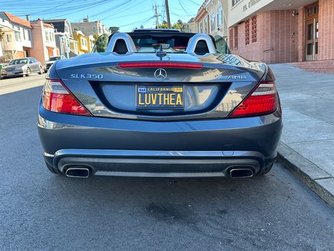Used 2014 Mercedes-Benz SLK 250 image 9
