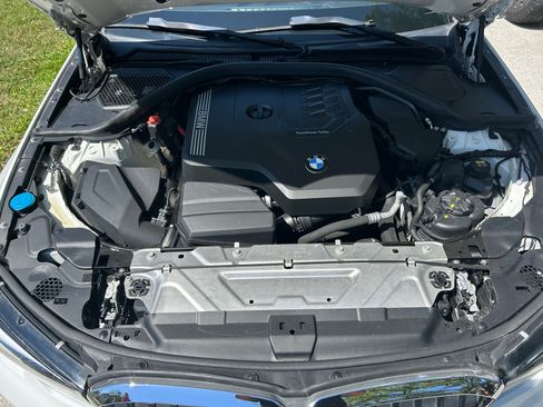Used 2019 BMW 330i Sedan w/ Driving Assistance Package RWD image 27