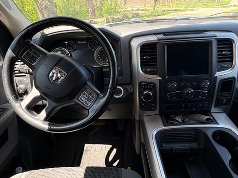 Used 2018 RAM 1500 Big Horn AWD/4WD image 11