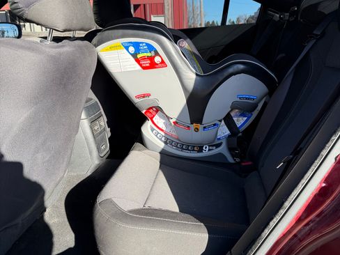 Used 2021 Dodge Charger SXT w/ Blacktop Package image 9