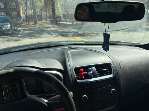 Used 2014 Dodge Avenger SE w/ Rallye Appearance Group image 9