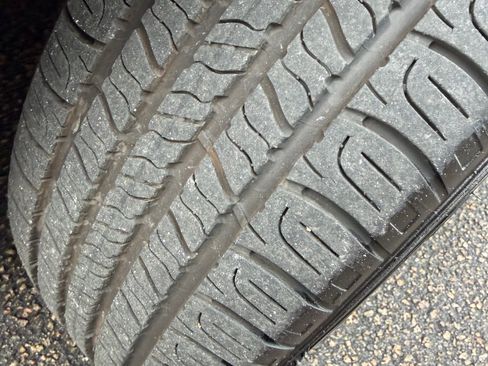 Used 2015 Nissan Sentra SV w/ Style Package image 13