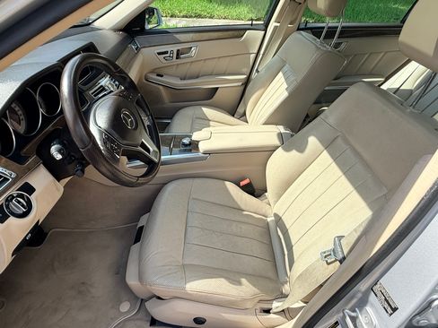 Used 2014 Mercedes-Benz E 350 Sedan image 10