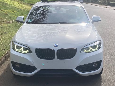 Used 2020 BMW 230i Coupe image 6