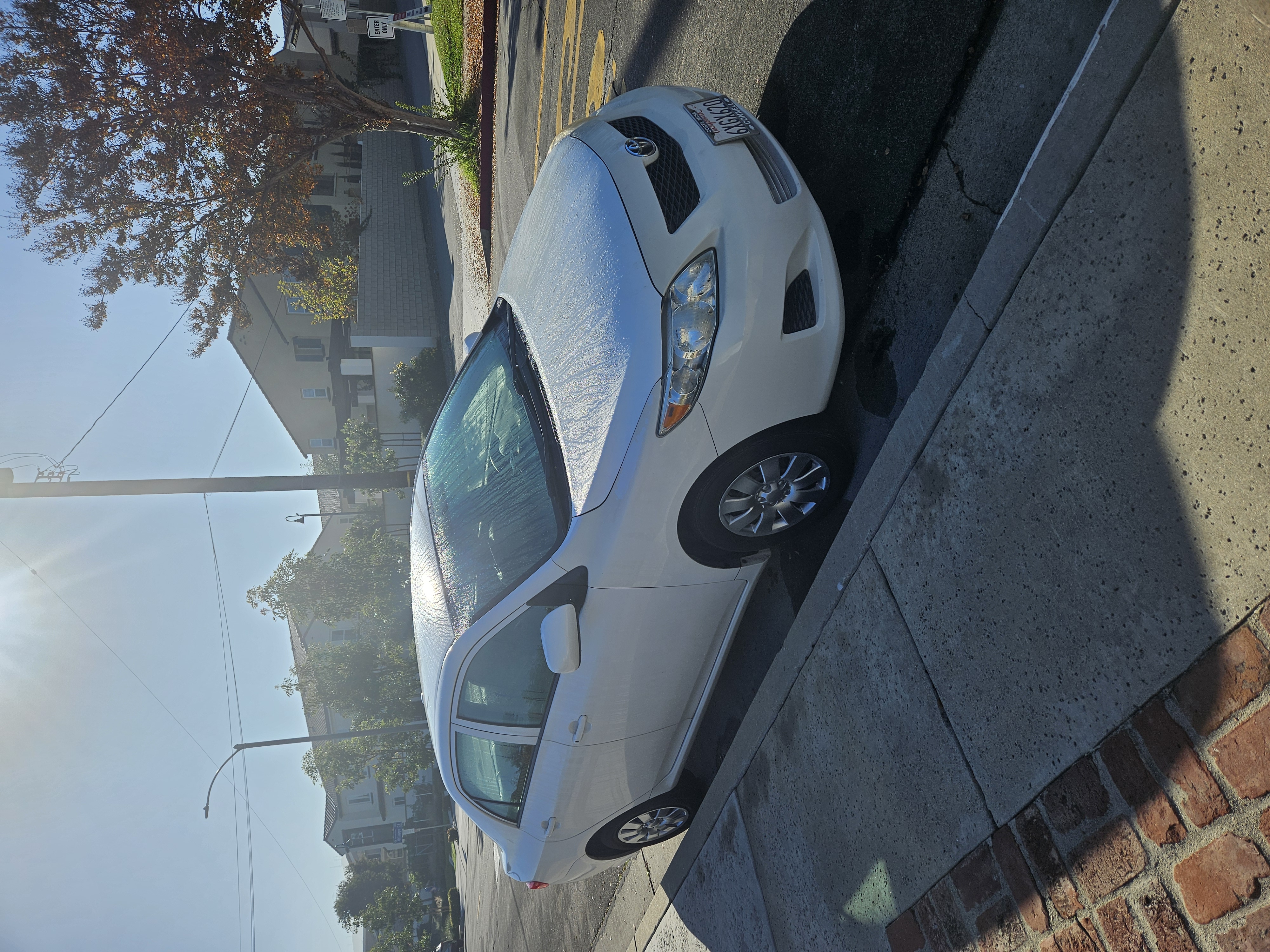 Used 2010 Toyota Corolla LE FWD image 5