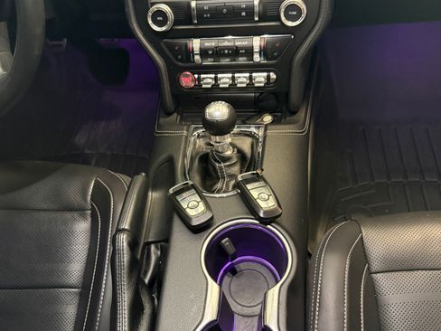 Used 2019 Ford Mustang GT Premium w/ Equipment Group 401A RWD image 26