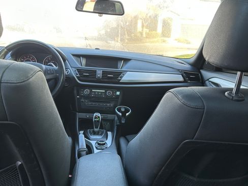 Used 2015 BMW X1 xDrive28i image 11