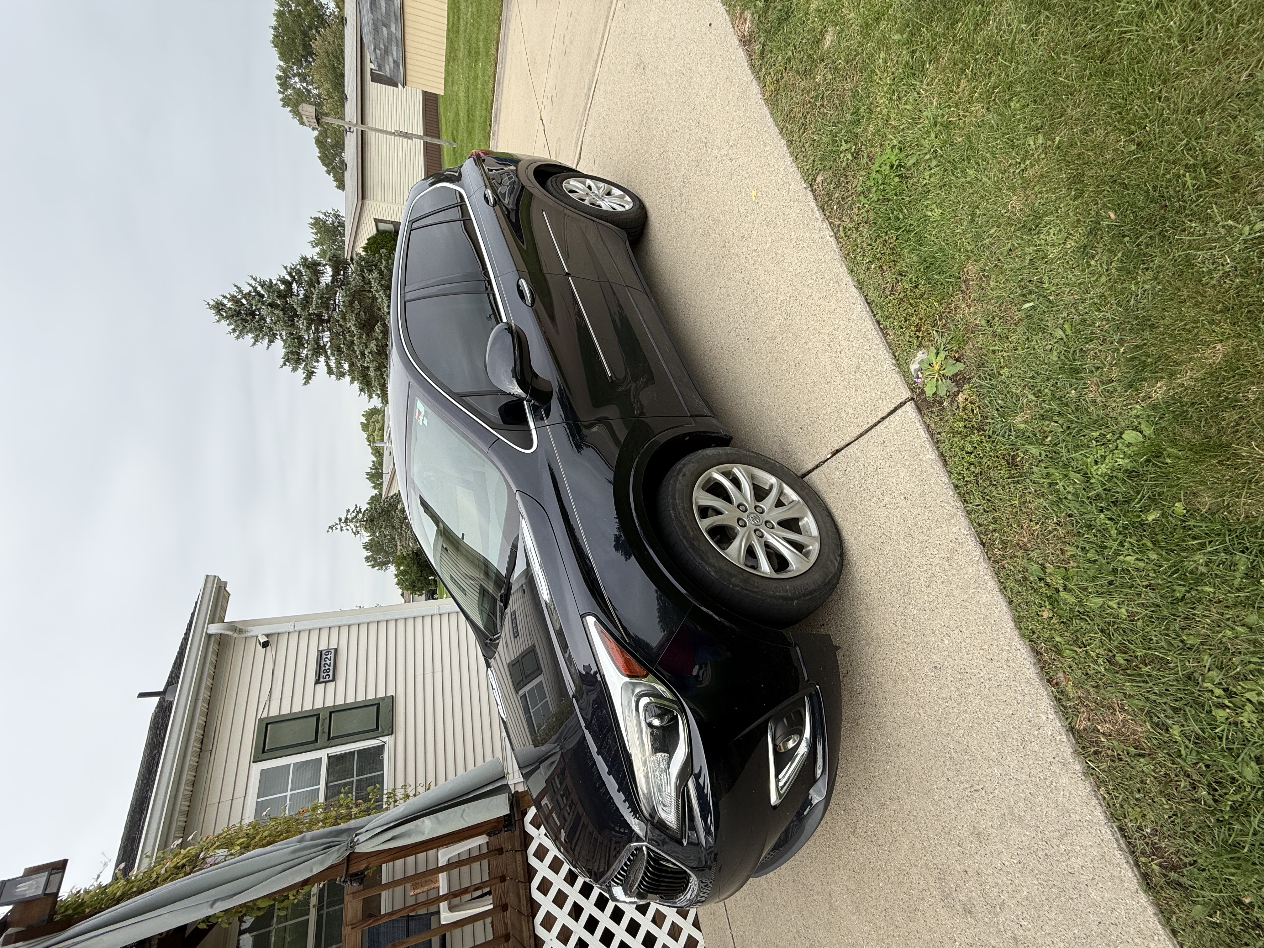 Used 2020 Buick Envision Preferred AWD/4WD image 4