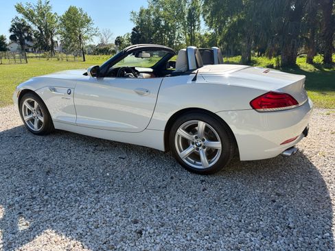 Used 2016 BMW Z4 sDrive28i image 8
