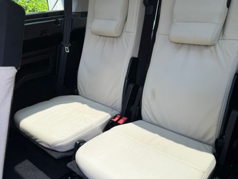 Used 2013 Land Rover LR4 HSE LUX AWD/4WD image 9