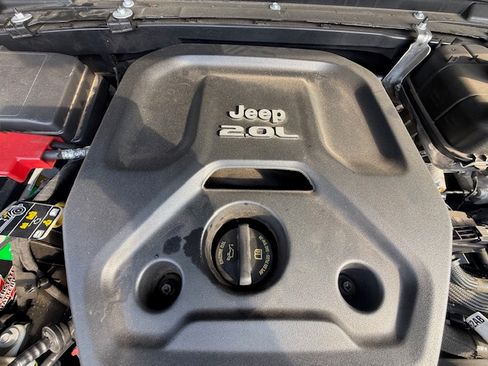 Used 2020 Jeep Wrangler Unlimited Sport S image 21