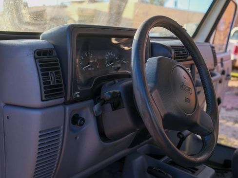 Used 1997 Jeep Wrangler Sport image 12