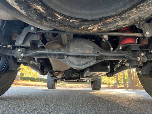 Used 2021 Jeep Gladiator Sport image 24