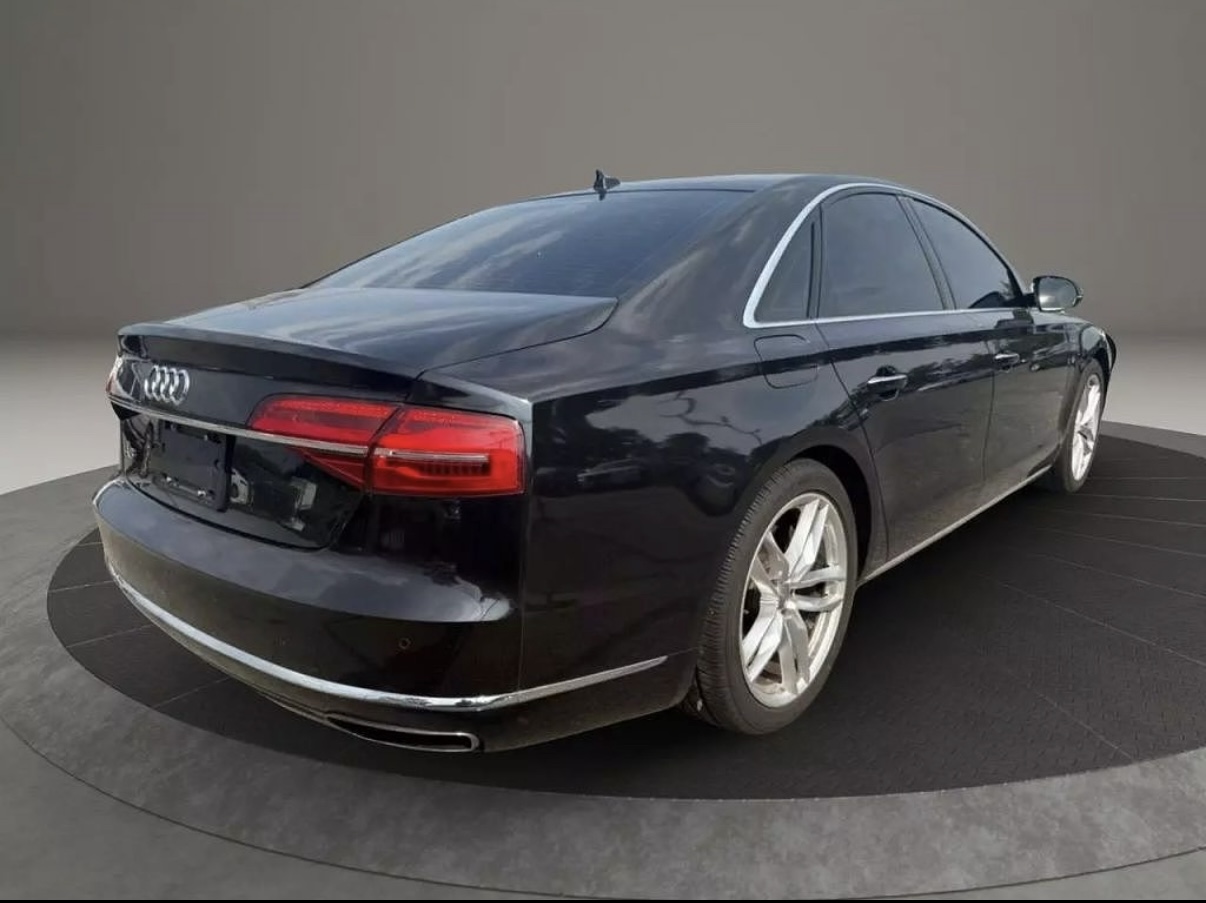 Used 2015 Audi A8 3.0T AWD/4WD image 10