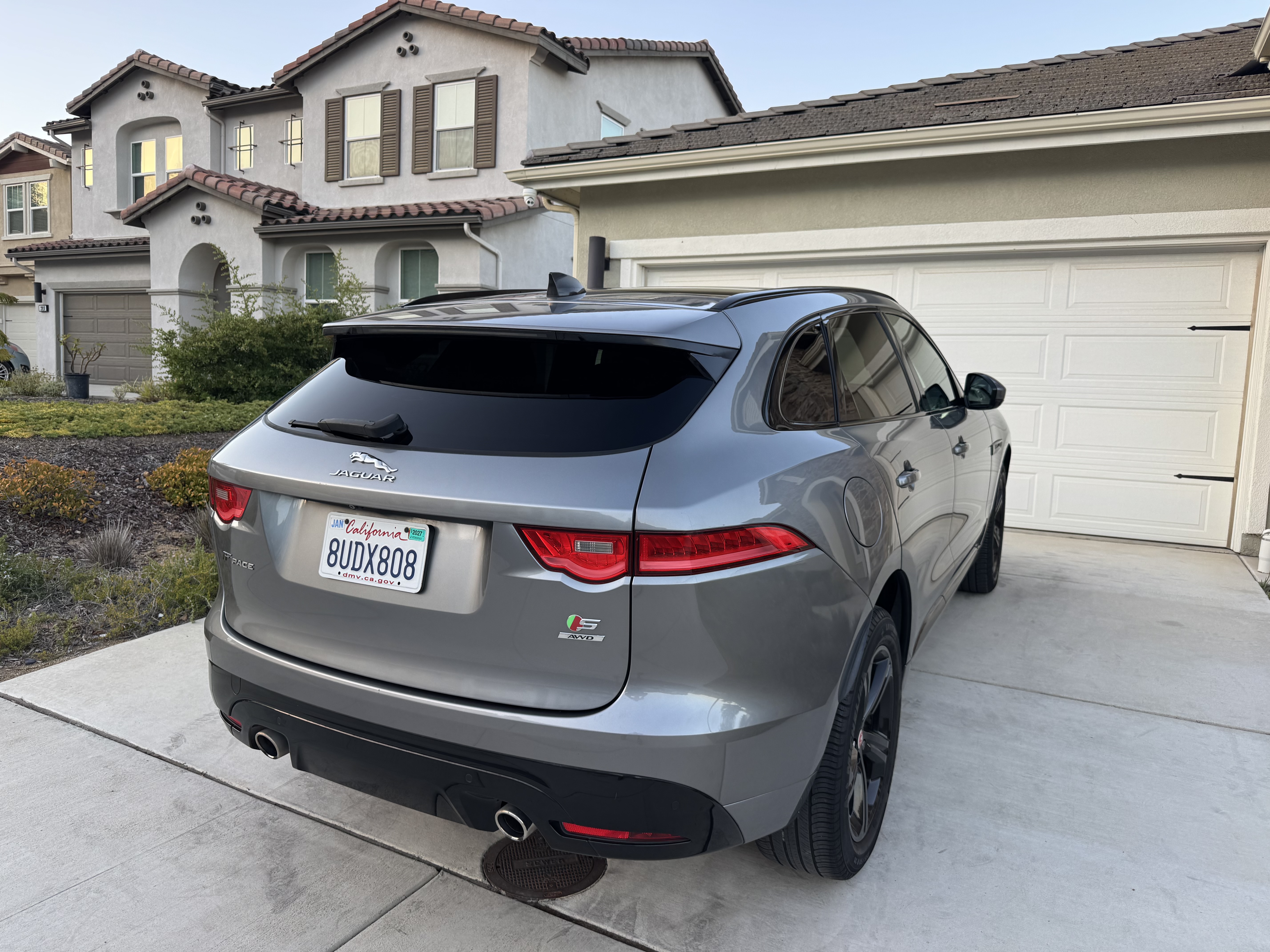 Used 2020 Jaguar F-PACE S AWD/4WD image 9