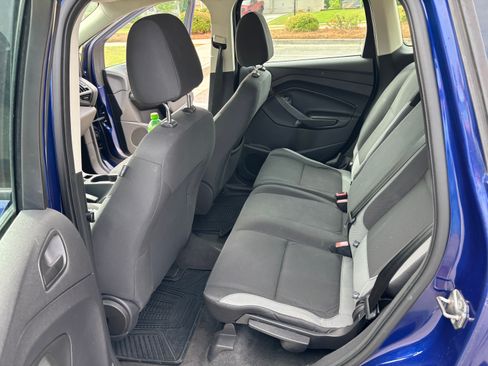 Used 2013 Ford Escape S FWD image 2
