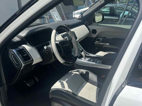Used 2020 Land Rover Range Rover Sport SVR image 4