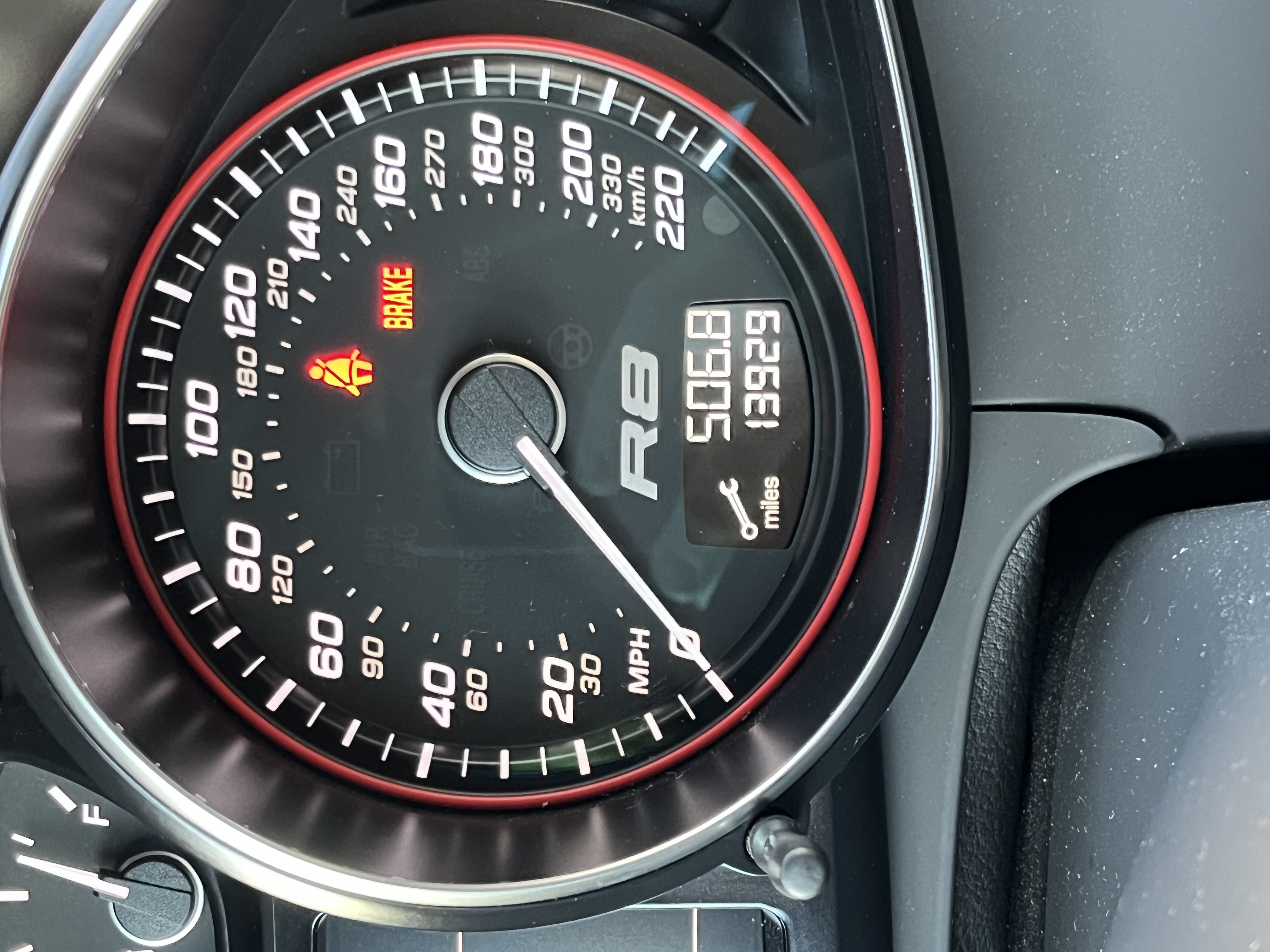 Used 2011 Audi R8 V10 AWD/4WD image 29